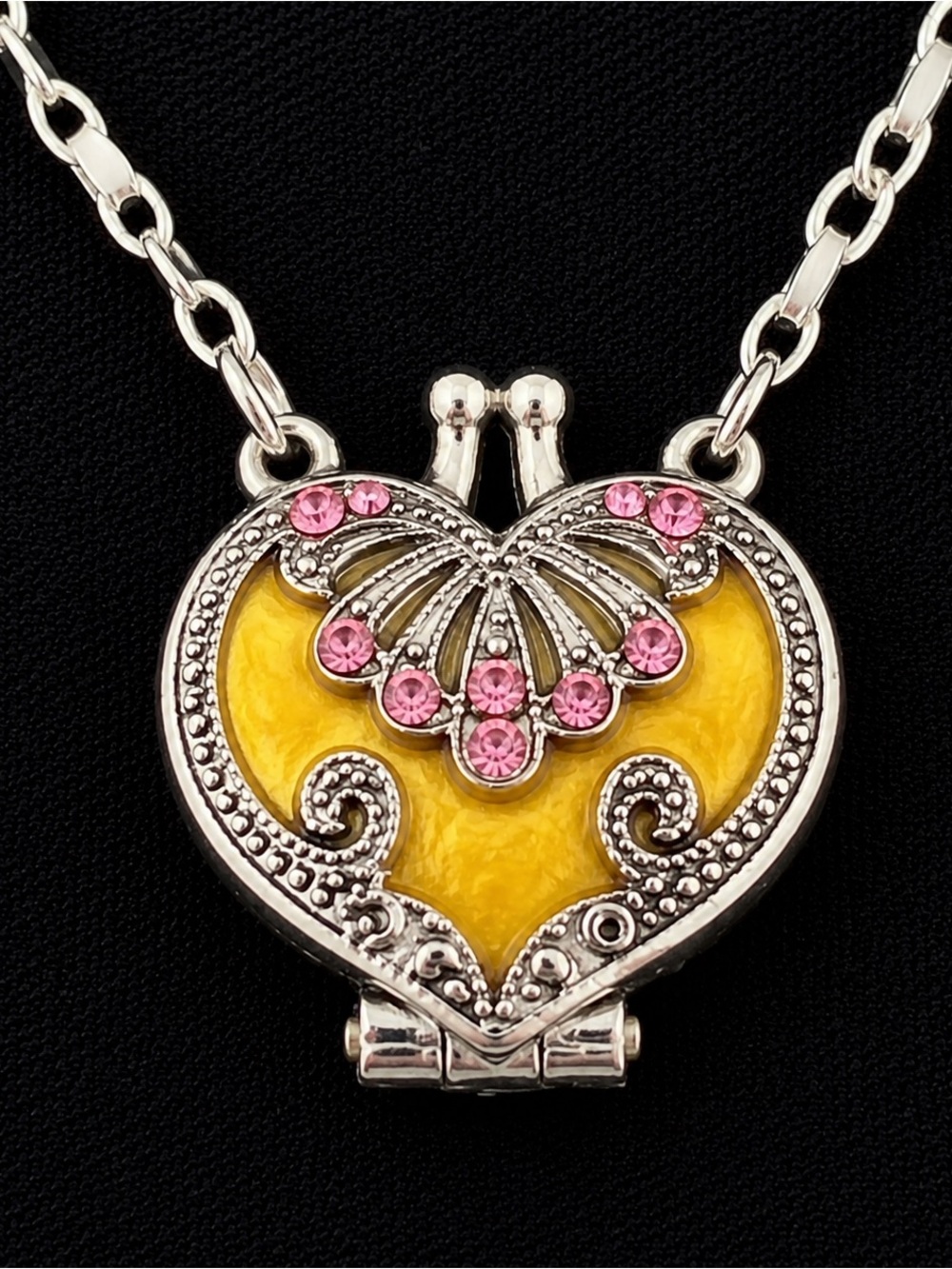 VCLM Signed Locket Necklace Magnetic Silver Pink Enamel Heart Y2K NWOT NOS